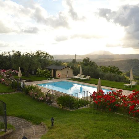 Villa Collebelvedere - Near Rome With Home Restaurant Fara in Sabina Exteriör bild