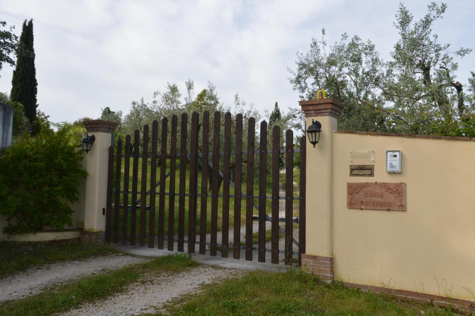 Villa Collebelvedere - Near Rome With Home Restaurant Fara in Sabina Exteriör bild